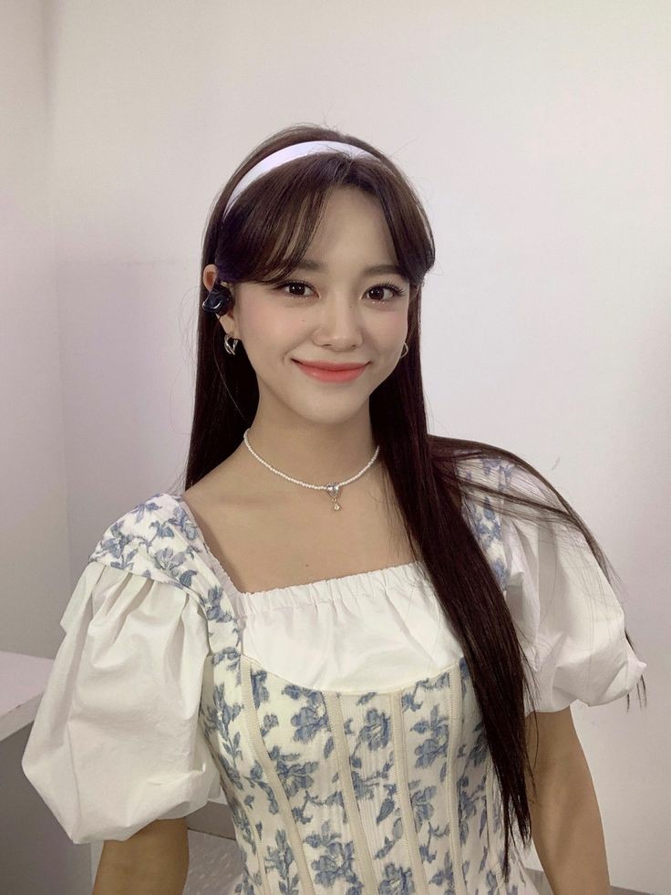 SUNSJK96's tweet photo. hello pretty sunshines! #ObsFirstWave👋 https://t.co/o86ejz6S5R