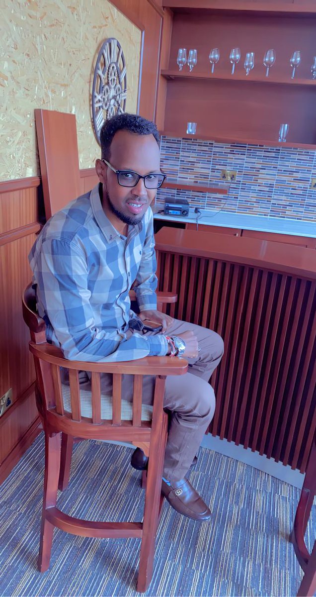 SiyadOska's tweet photo. Tomorrow is the day. The day to exercise our civic duty to elect responsible leaders.kupiga kura ni siku moja but determines the next five years in the leadership of our country. Let us come our and elect leaders not politicians, and above all #peaceoverwar.
#Mungumbele
#CBD1 https://t.co/RzWSkbt3BT