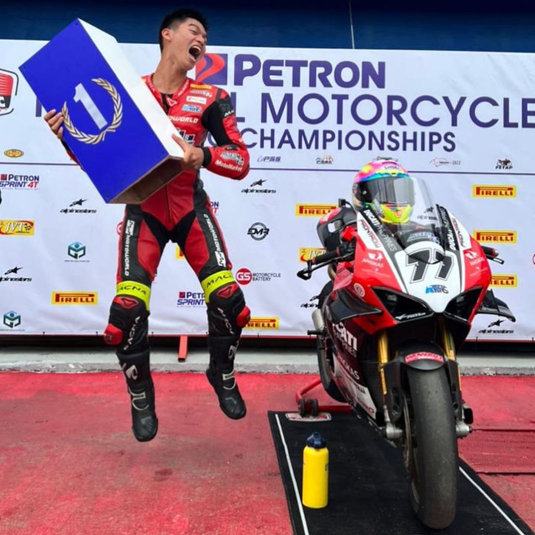 improveconnect's tweet image. Dopo una gara combattuta, il pilota Ducati @tj7alberto e il suo team @AccessPlusTeam conquistano il primo posto sul podio del Batangas Racing Circuit.
#tjalberto #accessplusracing #ducatiphilippines #sbk