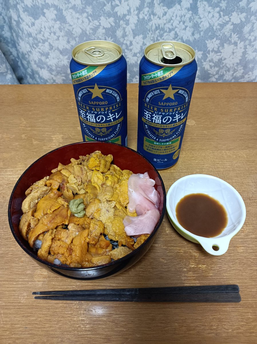 今夜はうに丼作った👨‍🍳 うに醤油で頂くところがポインツだよ☝️✨