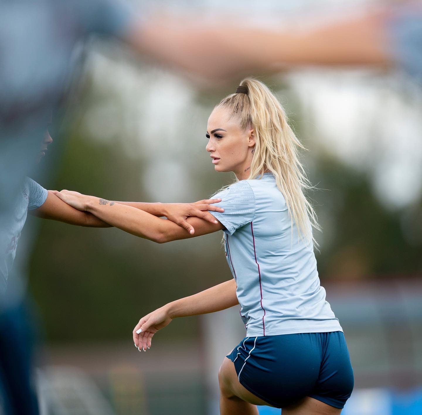 Alisha Lehmann on Twitter: "At work🙏🏼 https://t.co/gGN2mUCkm9" / Twitter