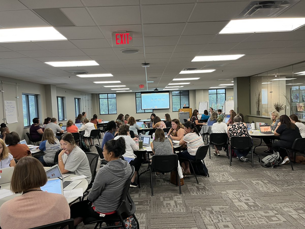 kckps_esl's tweet photo. Round 2 of CKLA training for #KsELs teachers and other support staff. It’s a packed room with so much content. @swan_darcy @AlliRice4 @ms_jrodriguez #kckpsredefined https://t.co/6xciLlKeuv