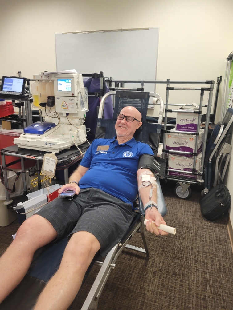 COPSArizona's tweet photo. We had more than two dozen donors for our Blood Drive last week. Thank you to all our supporters and donors! Because of you, life doesn't stop.
#azfallen #copsaz #copsarizona #blooddrive #backtheblue #rememberthefallen #thinblueline #bluelivesmatter #lawenforcement #police #v... https://t.co/gv4AnecjPO