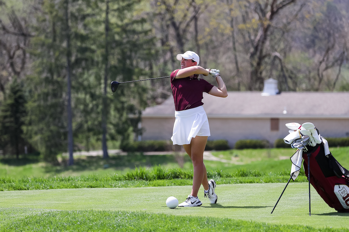 GopherSports's tweet image. We're sending all our good vibes to @GopherWGolf's Grace Curran as she begins the USGA Women's Amateur Golf Championship this morning! #UMNProud

〽️: z.umn.edu/7xvt