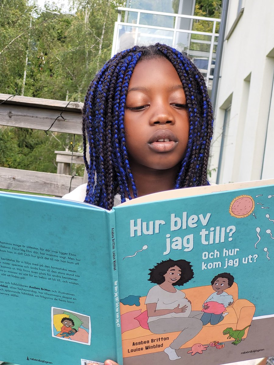mbifebooks's tweet photo. Thanks #asabea and @Hej_hej_vardag for this incredible book.I very much believe in telling my children the facts at age appropriate level,so this preteen dove into a whole education around babies &amp; birthing and welove that
#hurblevjagtill #barnböcker #barnbok #fakta #mbifebooks https://t.co/qjFfUOHe1b
