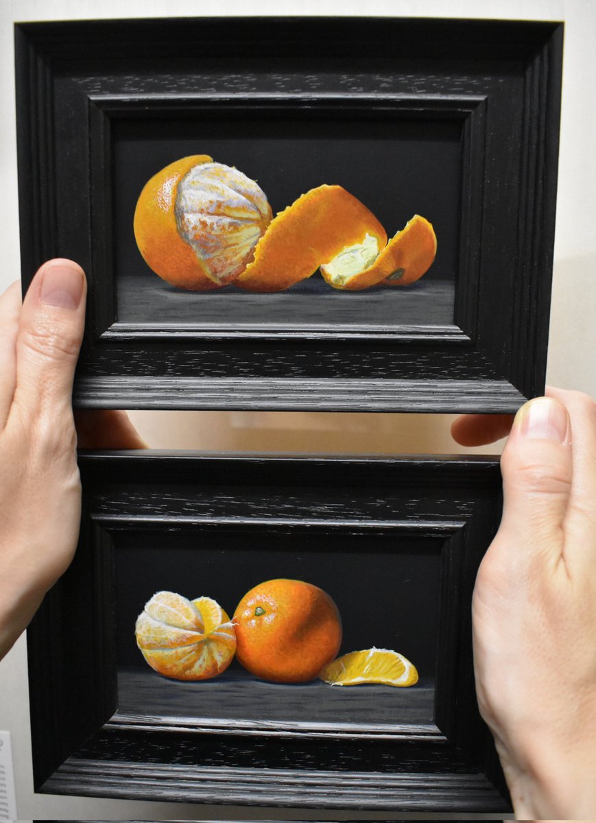 Two of the five little paintings on their travels to the Cotswold Contemporary Gallery in Cirencester. The gallery are preparing for their one year anniversary later this month 🥳