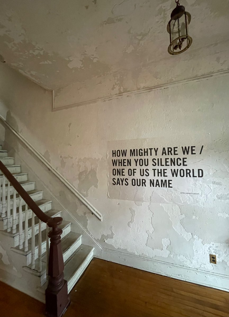 स्टीव स्वेटपैंट्स tweet media