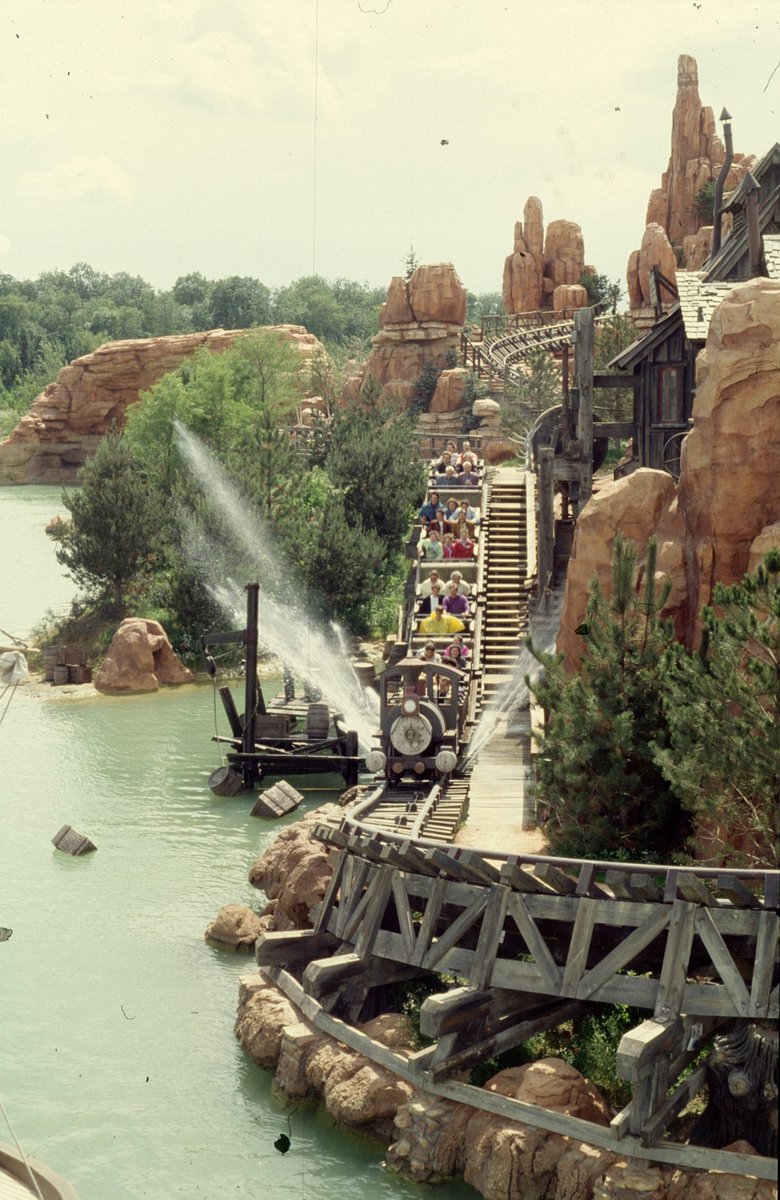 EuroDisney Archives 🌐 on Twitter "RT EuroDisArchives Big Thunder