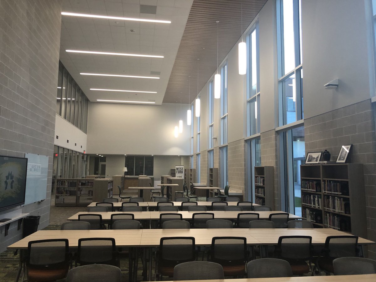 parulsavy's tweet photo. Wishing all staff and students all the best for first day of school at West Fork HS ⁦@newcaneyisd⁩ The campus is looking amazing! ⁦@Stantec⁩ #StantecHou #StantecEdu https://t.co/5UdLuLlTfj