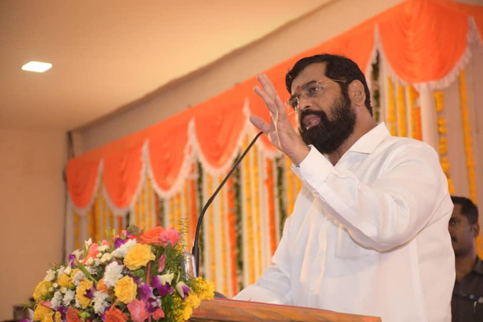 mieknathshinde's tweet photo. आमदार बालाजी कल्याणकर यांच्या मतदारसंघातील चार विकासकामांचे भूमीपूजन याप्रसंगी करण्यात आले. आमदार बालाजी कल्याणकर यांनी आमच्या भूमिकेला साथ दिलेली असून त्यांच्या मतदारसंघातील कामासाठी निधी कमी पडू देणार नाही अशी ग्वाही यासमयी बोलताना दिली. https://t.co/8Hevn97FEP