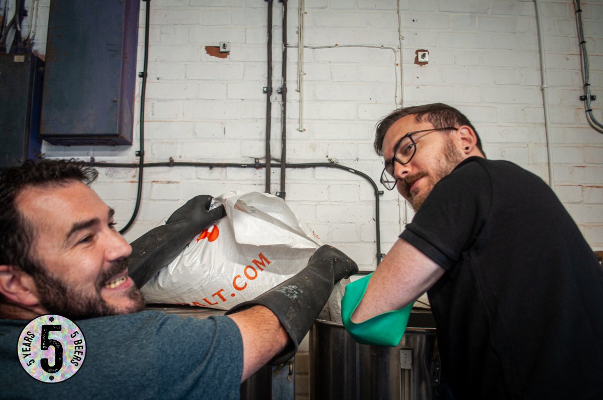 Friday we had some of the <a href="/SXbottleshare/">SX Bottle Share</a> join us to help brew one of our 5th Birthday Beers. 

Max, Anna, James and Clayton joined Sam on our Pilot Kit to brew a beer that represents the SX Bottleshare, the UK's longest consecutive monthly bottleshare held at <a href="/Alehouse_Cford/">The Ale House</a>