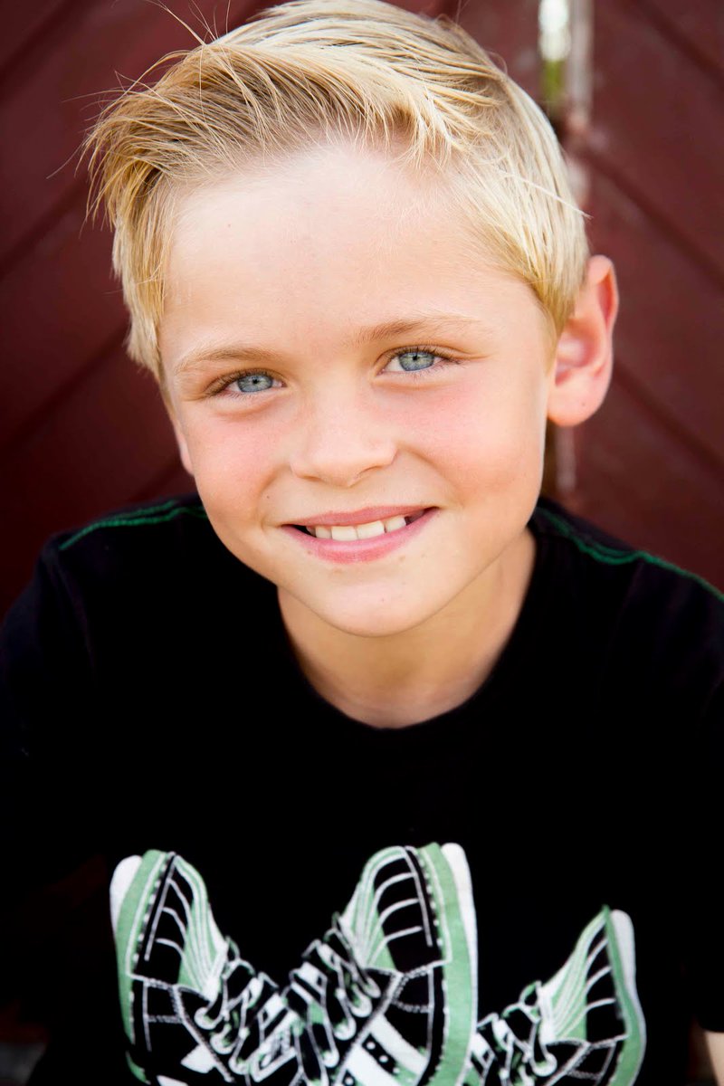Patrick48857572's tweet photo. #blondboy  #blondboys #blondeboy #blondeboys https://t.co/WsuN1grMCr