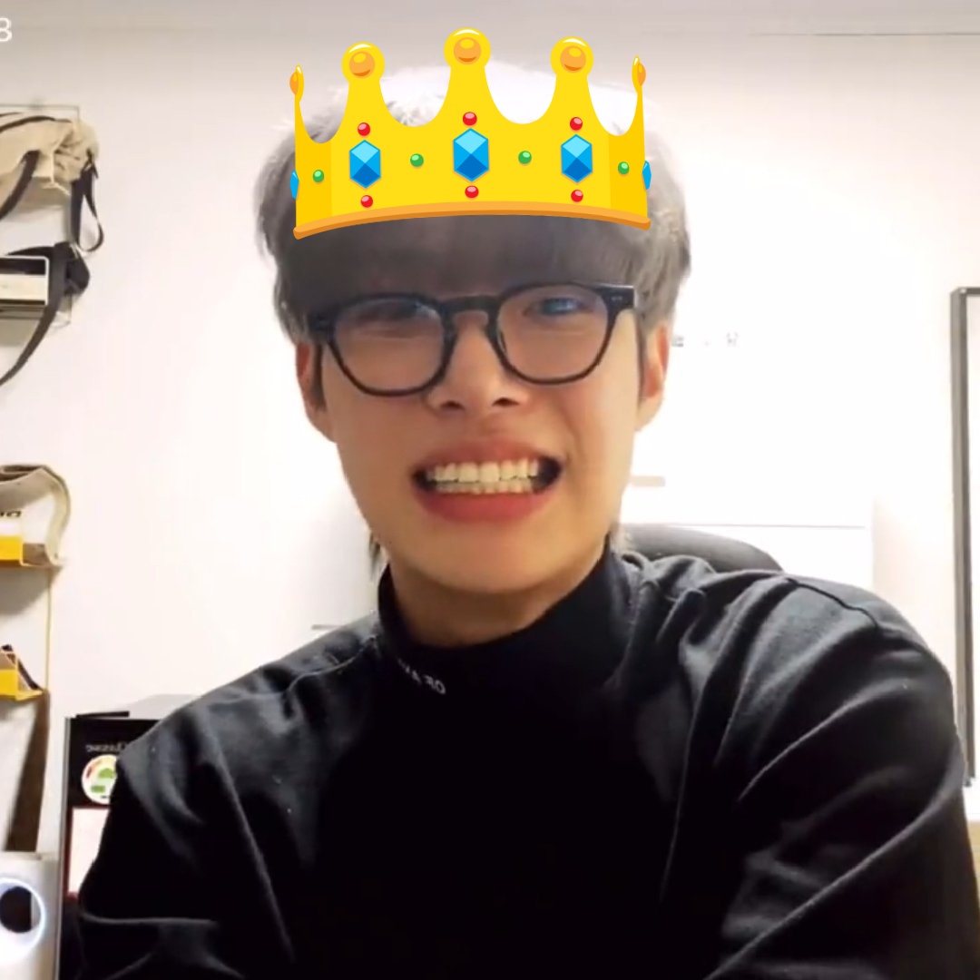 lqofmingi's tweet photo. 🥳 HAPPY MINGI DAY 🥳

#픽쏭_에이티즈_민기_생일일지어다
#HappyFixSongMingiDay https://t.co/s2WQMt0vby