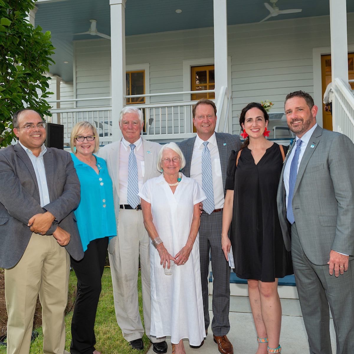 Manning Family Children's tweet media