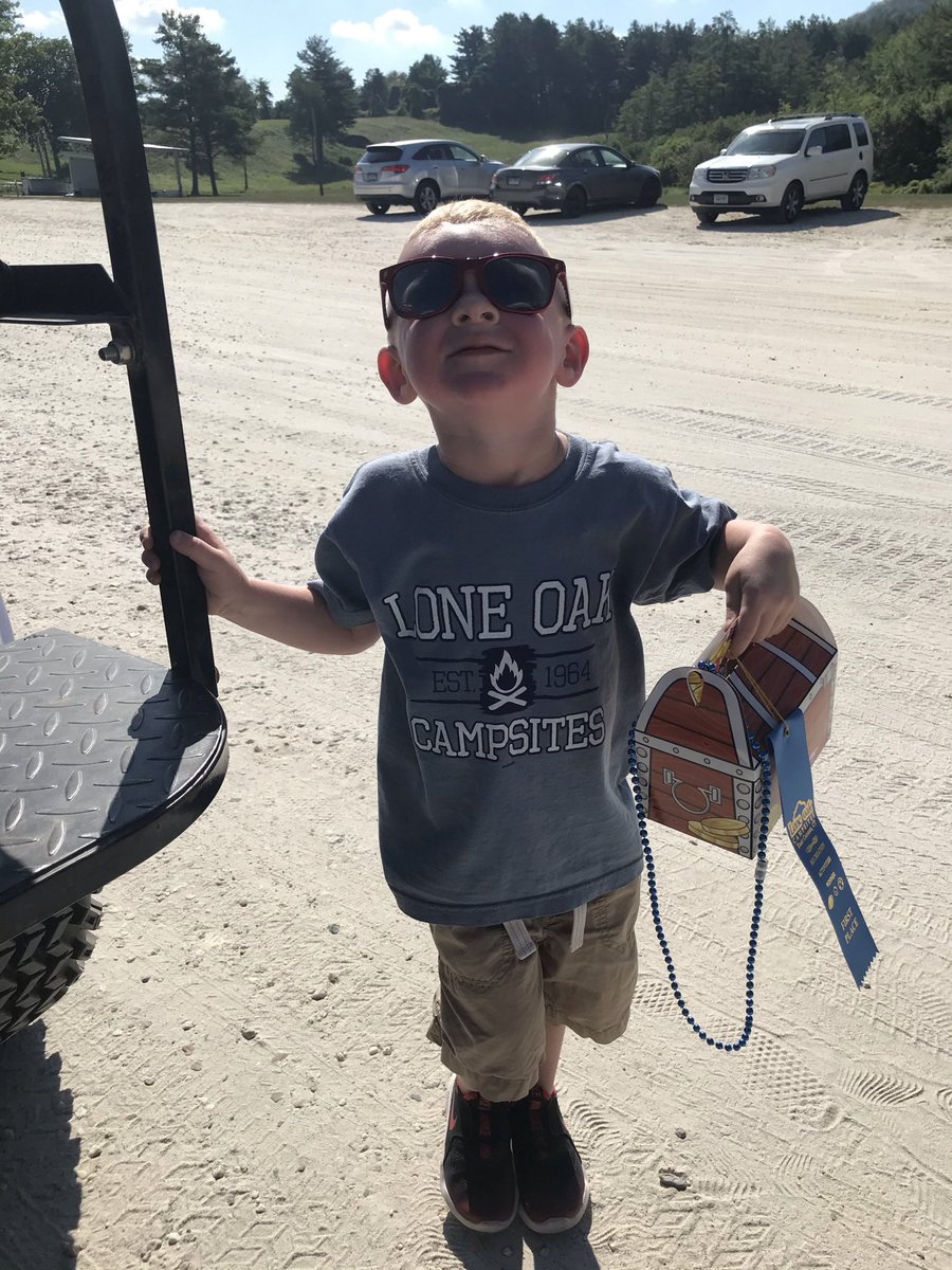 AHuggler's tweet photo. @LoneOakCG Cameron showing off his first place win at the Pirate Treasure Hunt. #locweeklyphoto https://t.co/SQ4Rx1amaz