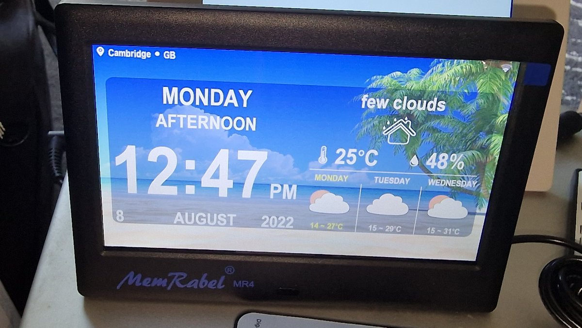 The new <a href="/Medpage/">Medpage</a> Memrabel 4 is a versatile calendar clock with integrated audio visual reminders.
It offers local weather reports when linked to WiFi. Incredible value for money, supporting independence and providing priceless support for carers. easylinkuk.co.uk/dementia/demen…