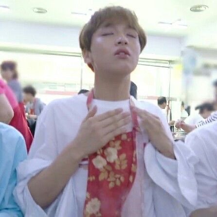 haestaryeah's tweet photo. @kunang2terbangg @irreplaceabIehc @echaniwatteoyo https://t.co/Kq9aJ9jyrx