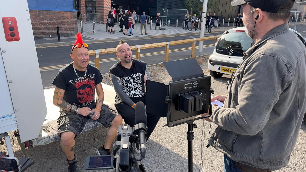 newman_stu's tweet photo. Shadowed Wattie and the band at Rebellion festival for v.4 of the ‘Legends of Punk’ Dvd series. Great fun! Now to edit… #theexploited #punk #punkrock #rebellionfestival #legendsofpunk #lostdataproductions https://t.co/fTyNfMkTZ6