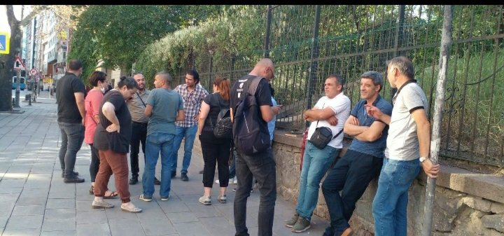 cankayaemekci's tweet image. Disk Genel İş Sendikası Çankaya Belediyesi Emekçilerine kapılarını kapattı.
@DiSK_Genel_is 
@diskinsesi 
@ArzuCerkezoglu 
@RemziCaliskan_ 
@cetincaliskann 
@tabibturkiye 
@Tabib_cankaya06 
@TabibMedya