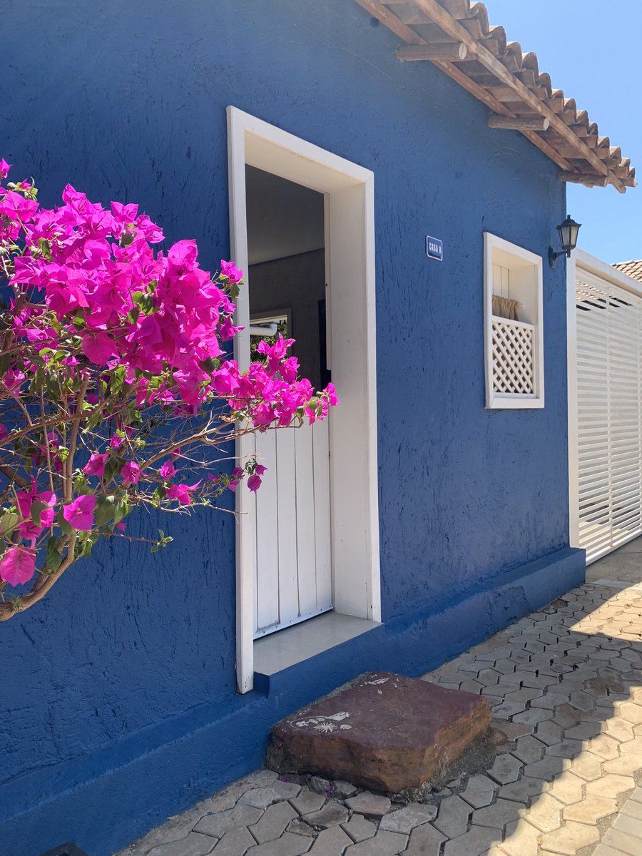 MerciaFernanda's tweet photo. Passamos o dia ontem em Taquaruçu na “casa b” uma casa antiga charmosa e aconchegante que alugamos! Amei muito! Piscina, churrasqueira, garagem, local de fogueira, 3 suítes e muito cuidados nos detalhes…Super indico! #taquaruçu #casab https://t.co/NJp66R2vkq