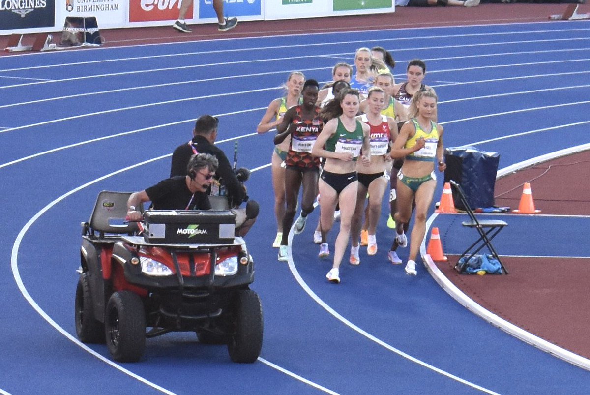 stevechalles's tweet photo. 2. #CommonwealthGames 2022 - Day 10:

@NEP_UKI OB team in action for the final Athletics session with an enthusiastic full house at the Alexander Stadium for host @sunsetandvine. 

#outsidebroadcast #B2022 #Birmingham2022 #NEPUKI #SunsetandVine #MotocamTV https://t.co/zRmbKdaj4F