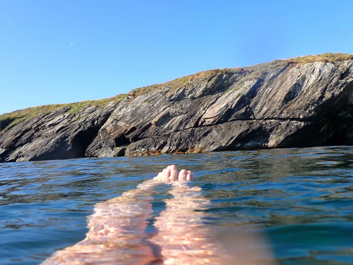 aldom8's tweet image. Swimming pool in #wicklow #Blackcastle #loveswimming