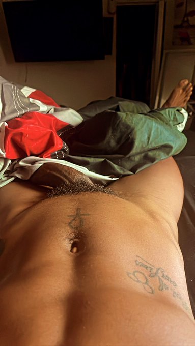 2 pic. Wet dreams ?
https://t.co/edBv4FCu2H https://t.co/rhDNNw7a2K