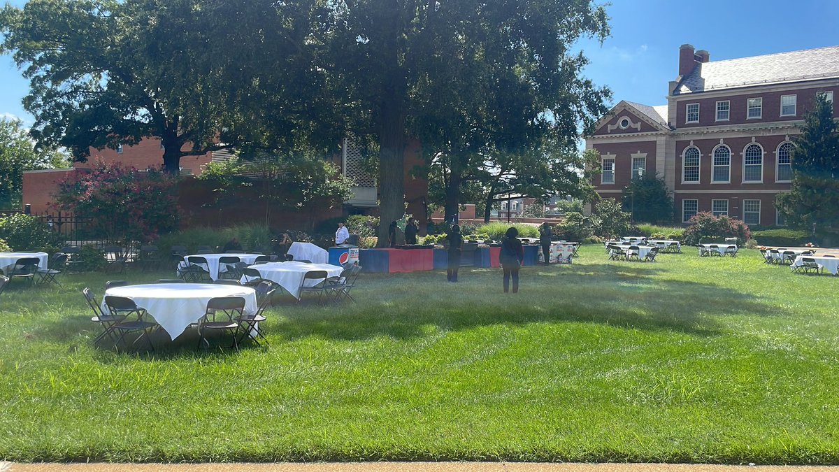 HowardPolice's tweet photo. All @HowardU first-time, first-year students - join us for today’s move in cookout presented by the Office of Auxiliary Services! On the yard daily from 11am - 2pm. You must get your voucher from your residence hall during check in! https://t.co/mFCElrNcEY