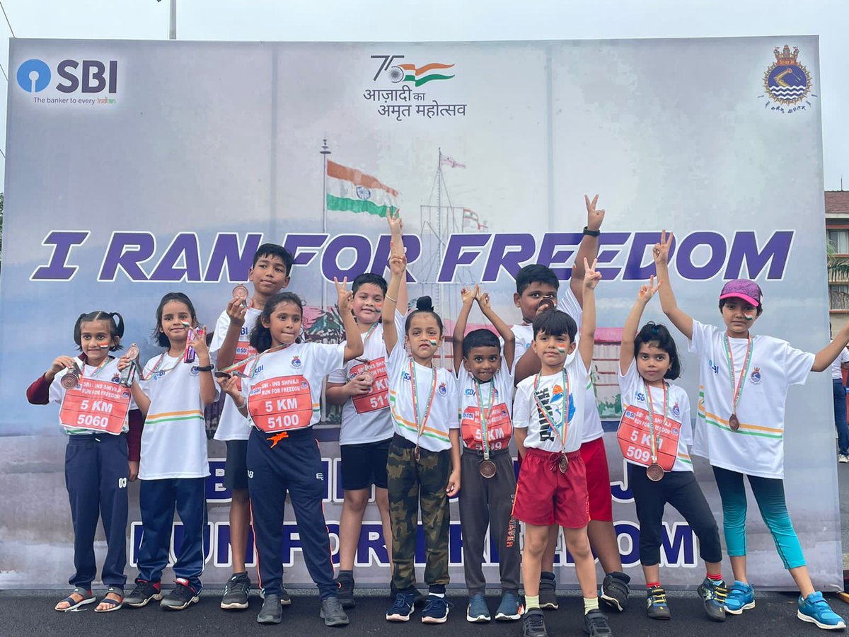 IN_HQSNC's tweet image. Mini Marathon #RunforFreedom as part of  #AzadiKaAmritMahotsav  at #INSShivaji,#Lonavala. More than 500 enthusiasts, ladies and children across  the age participated. Patriotic fervour filled with josh &amp;amp; motivation evident. Way to go 💪🏼