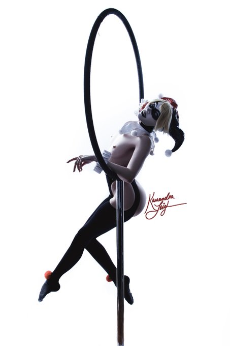 Hows it hanginn? Monday got you blue?  Or did you just forget your safe word during asphyxia playtimes<a href="/tag/horror"class="tags"><span>#horror</span></a>