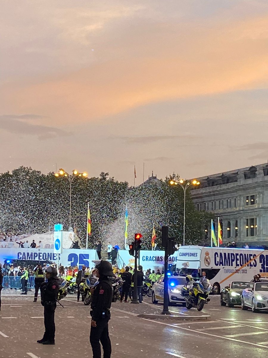 aaanaa_09's tweet photo. madrid 🫶 https://t.co/z0nkBuEAlw