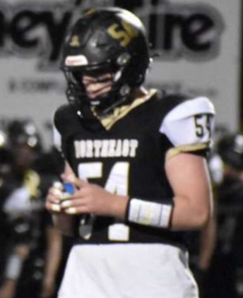 🚨Santino Perullo <a href="/xTino14/">Santino perullo</a> 
🎓2023
🏈DE/MLB
🚹6'1" 240lbs
💪370lbs squat
📍Northeast Metro Regional Vocational, MA
📚4.2 GPA
📋NCSA Coach: <a href="/Coachhilburn/">Adrian Hilburn</a> 
🎦Film &amp; Transcript: recruit-match.ncsasports.org/clientrms/athl…