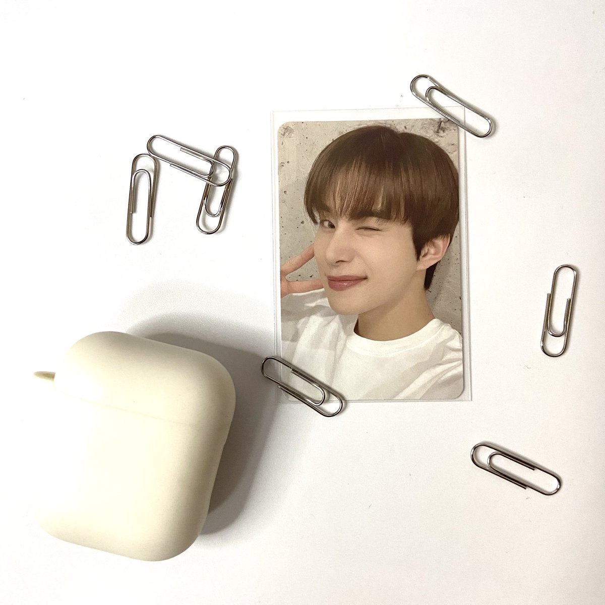 secondofaug's tweet photo. ε ✉️ . . . #obokmails з ☻

jungwoo is here~! ang cute please omg 🥺 thank you for selling this pc to me tapos steal fries pa ( me thinks ) till next budol 🤍

@sberryjaemcart 
#tysberryjaemcart https://t.co/MvDuYqCXQj