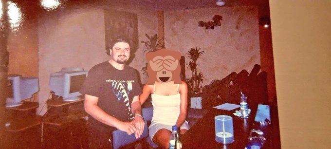 Me in 2001 with Satan. https://t.co/w3bjJjyqsF