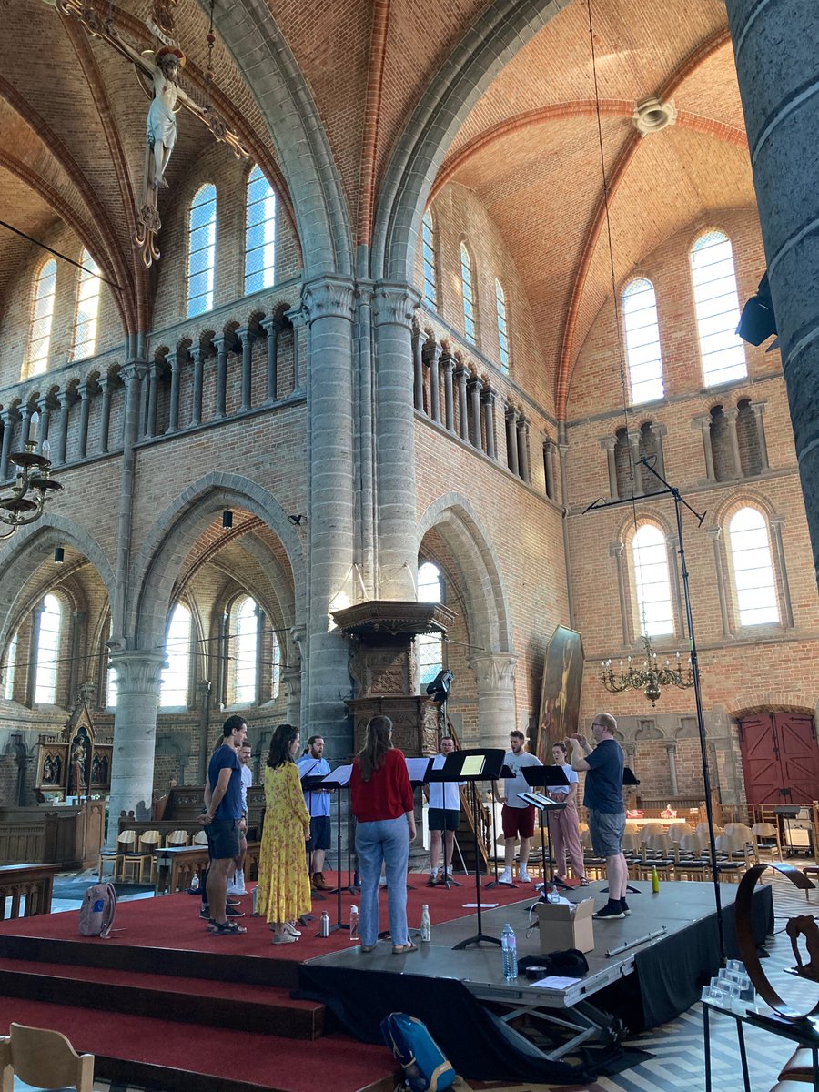 SiglodeOroVocal's tweet photo. Mid rehearsal at MA festival, putting the final touches on our Mysterious Motets programme. Concert 8pm at Lissewege church! https://t.co/pR5Wh3Sk7c