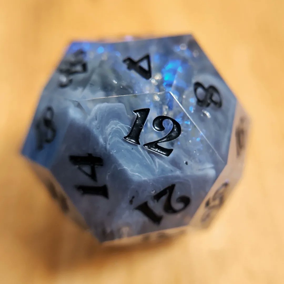 242_dice's tweet photo. IKOSA'S WRATH - I've really been working on the cloud effect for this style, and I think I'm finally getting the hang of it! 😍
I'm prepping for another shop update: Sat Aug 27th @ 5pm EST! 😊
#242dice #handmadedice #d30 #dccdice #dcc #lightningdice #lightningdamage https://t.co/bnFkwzccy4