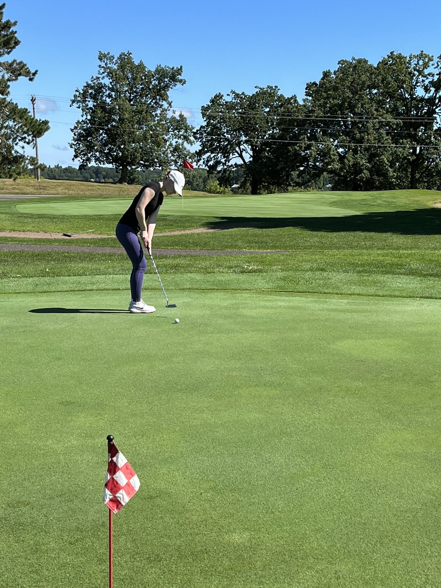 Busdonk's tweet photo. Amery Girls Golf. 1st practice our numbers are very low but we will work hard. https://t.co/0yCHMEN9oA