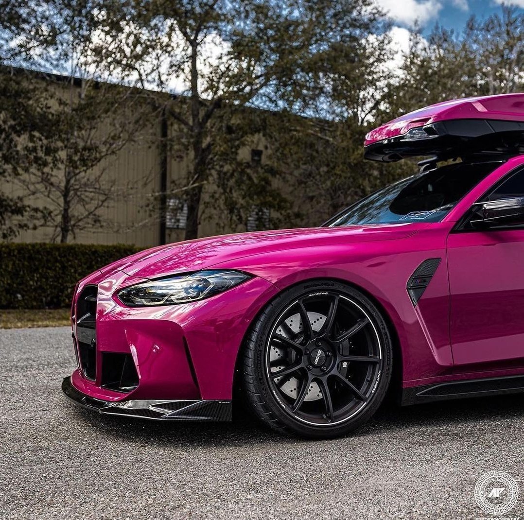 WorldWideCarsTM's tweet photo. Ruby Star BMW M3 😳 https://t.co/71UyUaaANd