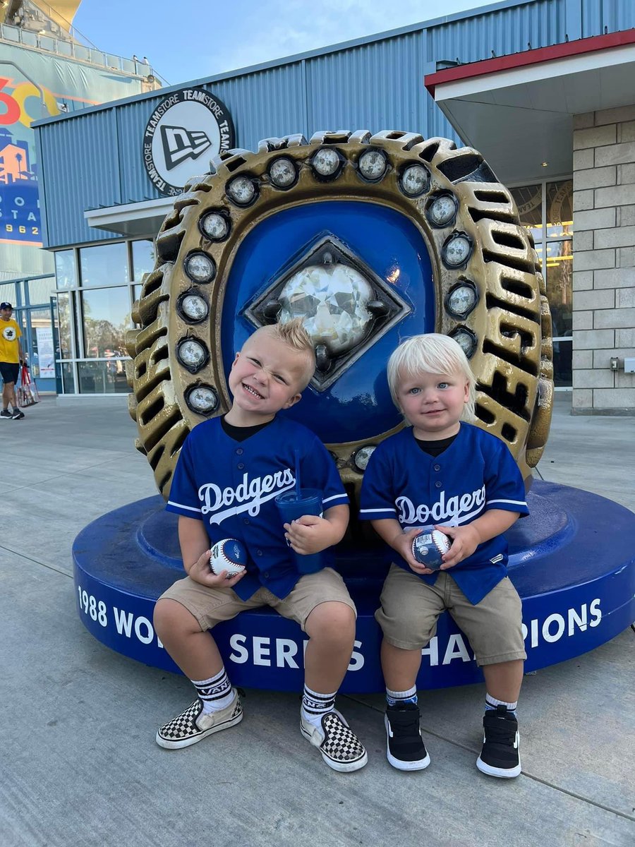 bigjwalk79's tweet photo. The Future Dodger Boys @Dodgers https://t.co/96REvl7b7b