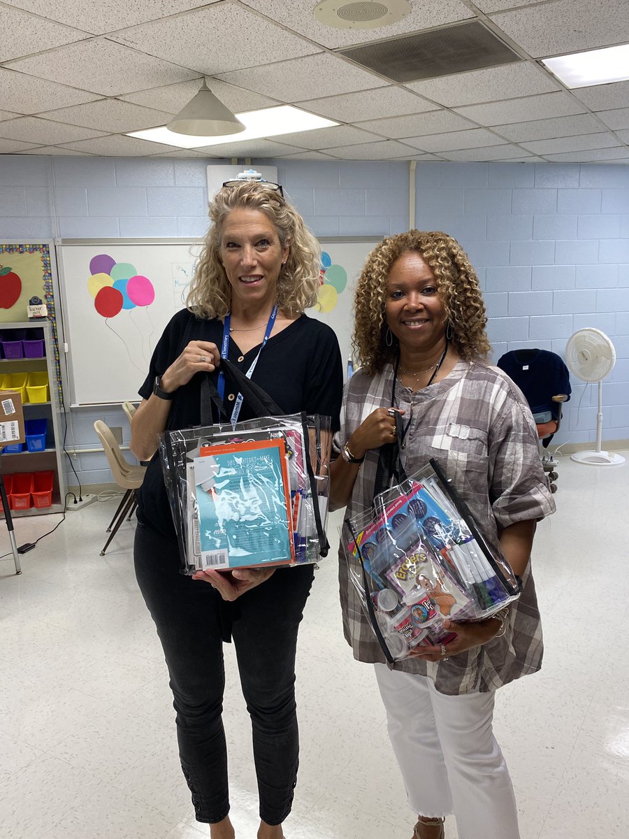 Vickery Mill and Mimosa ESOL teachers equipped with classroom goodies. They’re ready for a great school year! <a href="/EsolFulton/">FultonESOL</a> <a href="/fcs/">finn</a> #FCSDAY1