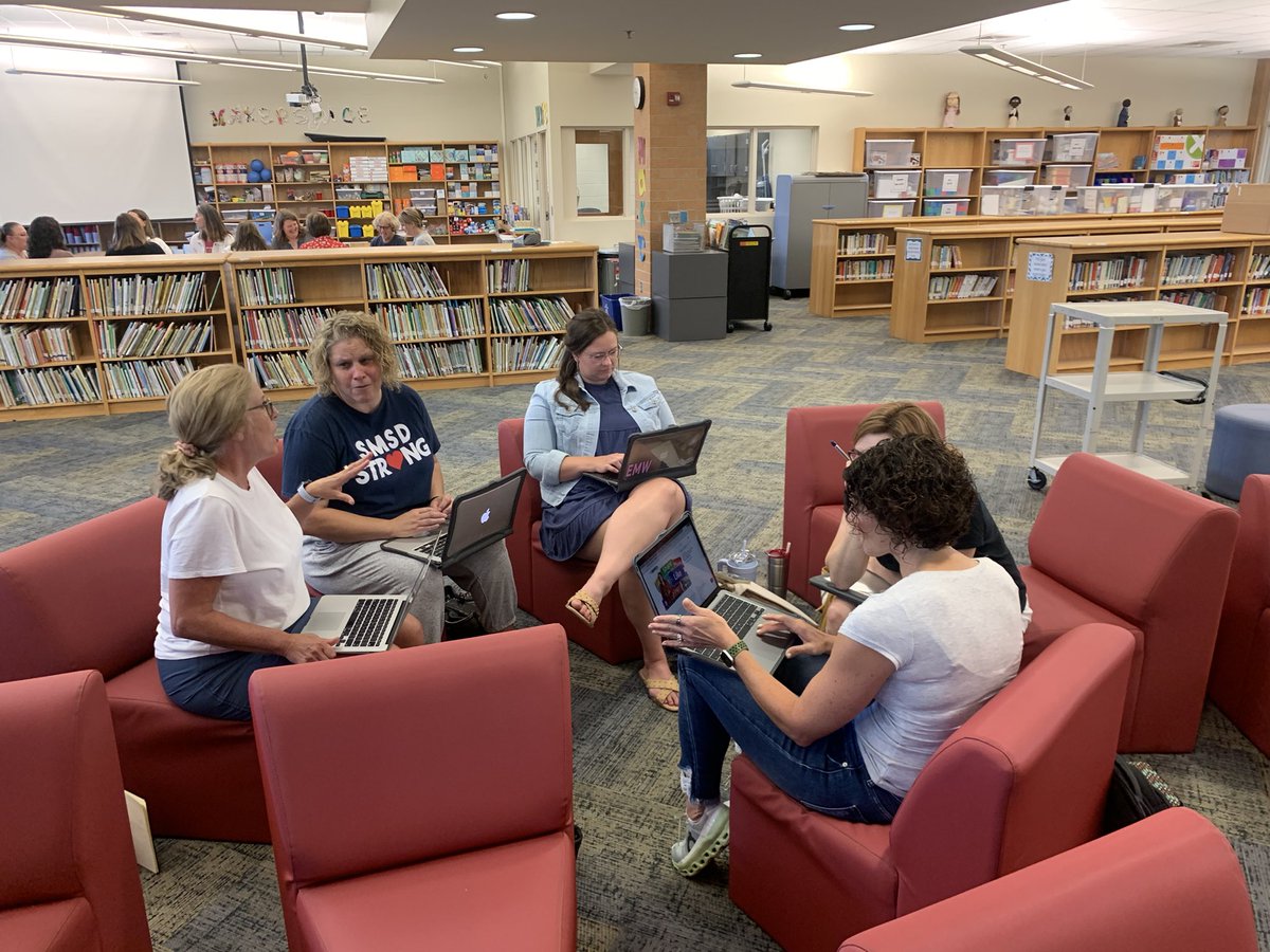gorillalms's tweet photo. Team 512 librarians are preparing for a great year! #OneShawneeMission https://t.co/0eW4ZVxyl7