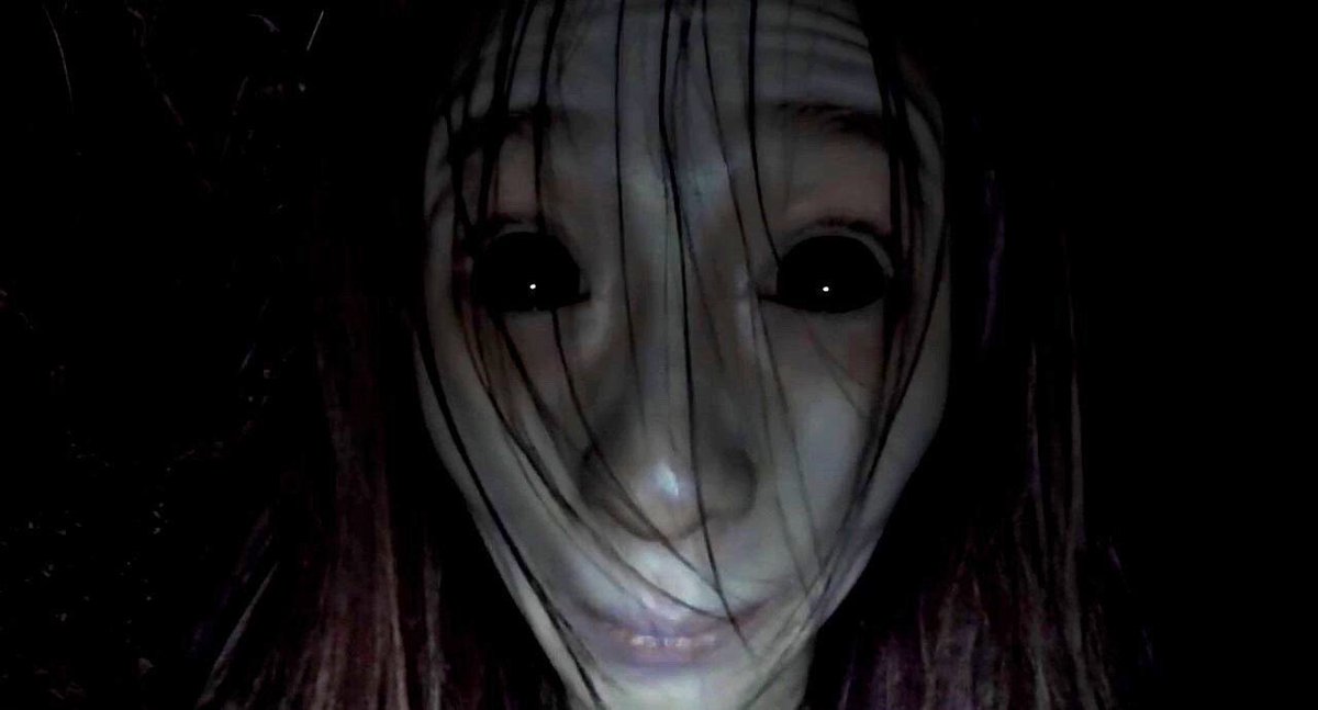kerri_HD's tweet photo. Movie scenes that genuinely scared me https://t.co/p7nLayr5hv