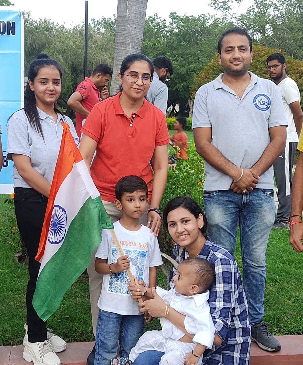 गली गली में हम तिरंगा लहराएगें,
आजादी का पर्व हम शान से मनाएगें।
<a href="/Neeraj_chopra1/">Neeraj Chopra</a> <a href="/ZDHaryana/">MY Bharat Haryana</a> @arunednyks <a href="/Nyksindia/">NYKS India</a> <a href="/ianuragthakur/">Anurag Thakur</a> <a href="/NssKarnal/">National Service Scheme</a> <a href="/NssRajasthan/">NSS RAJASTHAN</a> <a href="/ssjoshi4/">S.S.Joshi</a> <a href="/sanjayjavin/">Sanjay Kumar</a> <a href="/NagaurNyks/">My Bharat Nagaur</a> @dipro_karnal <a href="/KarnalDc/">DC karnal</a> <a href="/adckarnal/">adckarnal</a> <a href="/ipspankajnain/">Pankaj Nain IPS</a> <a href="/shatrudrapratap/">Shatrudra Pratap/शतरुद्र प्रताप 🇮🇳</a>