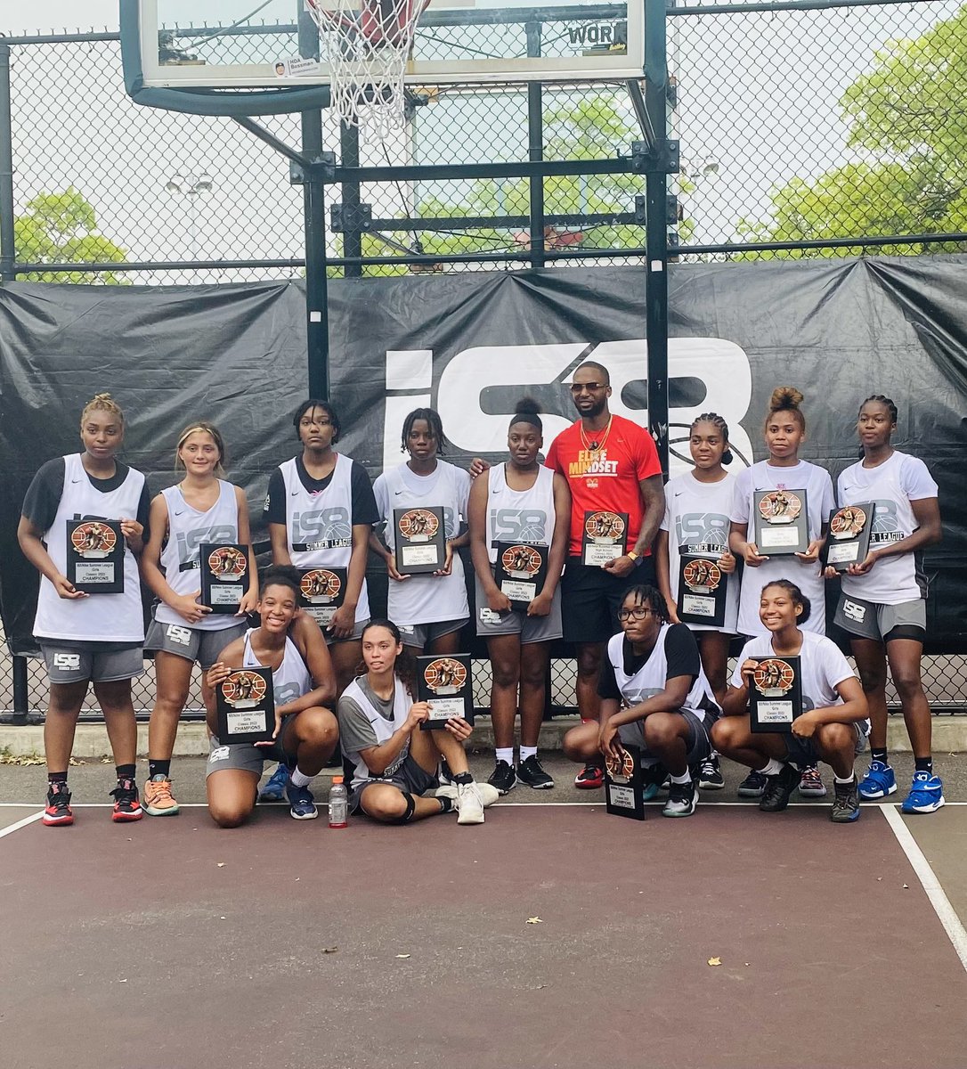 CoachJNoel's tweet photo. Your 2022 Summer League Champs 🏆 @Is8Nike @NYGHoops @KPannell71 #EverythingEarned #Nike https://t.co/rzc3L9bN1v
