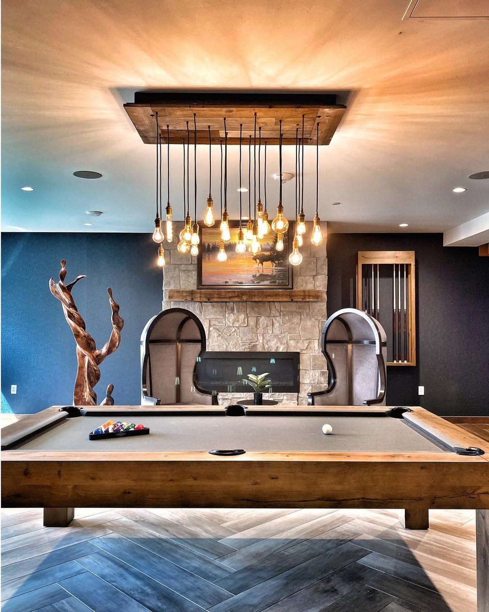 Once you return from a day exploring Yellowstone, wind down with a game of 8-ball.

📍 SpringHill Suites Island Park Yellowstone 
Photo by <a href="/kamelierosa/">Kamelie</a>