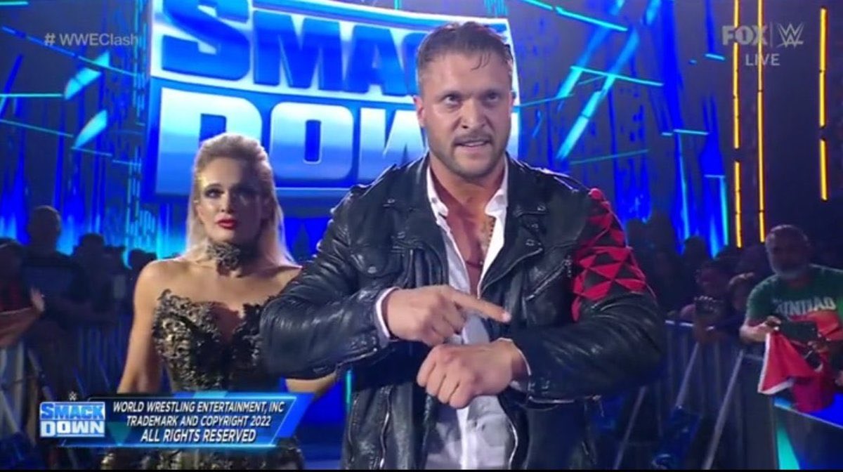 Karrion Kross & Scarlett have been officially added to WWE's internal Smackdown roster.   

Kross will be positioned as the no.2 heel behind Roman Reigns.

- PWInsider