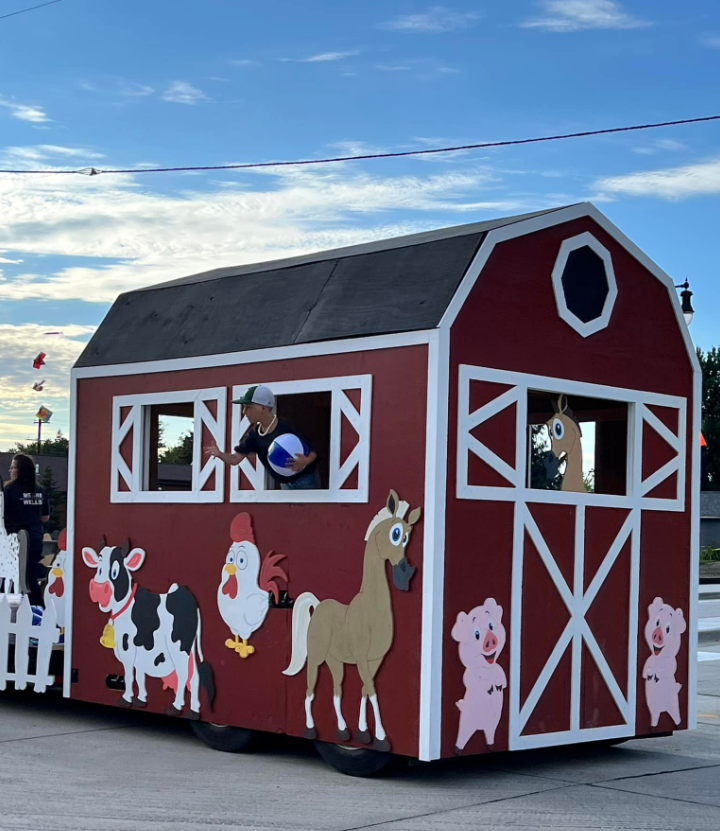 WellsConcrete's tweet photo. The Wells team outdid themselves this year when they made our fun float for the Albany Parade this Saturday! Farm animals, candy and beach balls - does summer get any better than that? #lifeatwells https://t.co/TWhnWu0CpX