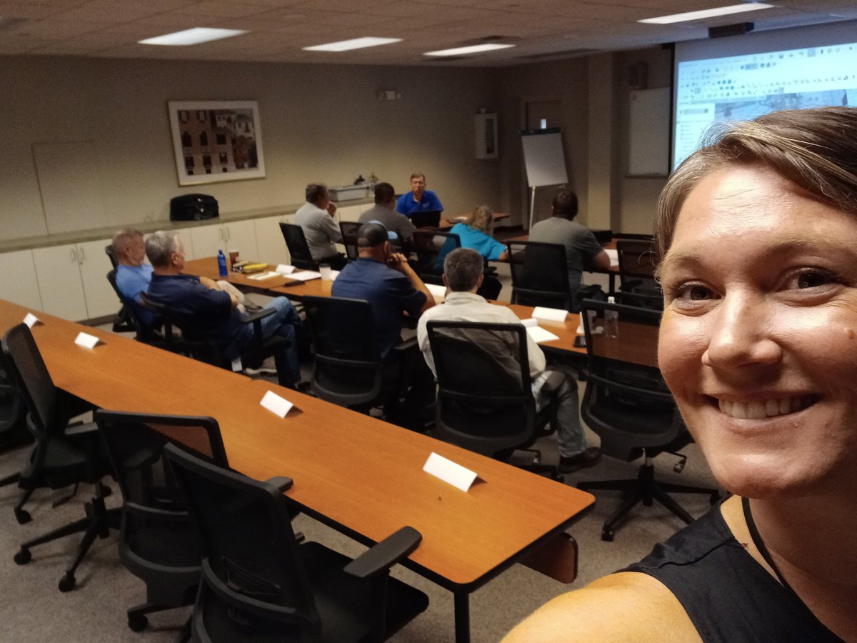 A few of our techs are getting hands-on #training to ensure we provide our customers with the best technical support possible. Our Hayssen ISB has a best-in-class #sanitary design, and the entire machine is high-pressure washdown capable.
hubs.ly/Q01jsqQt0