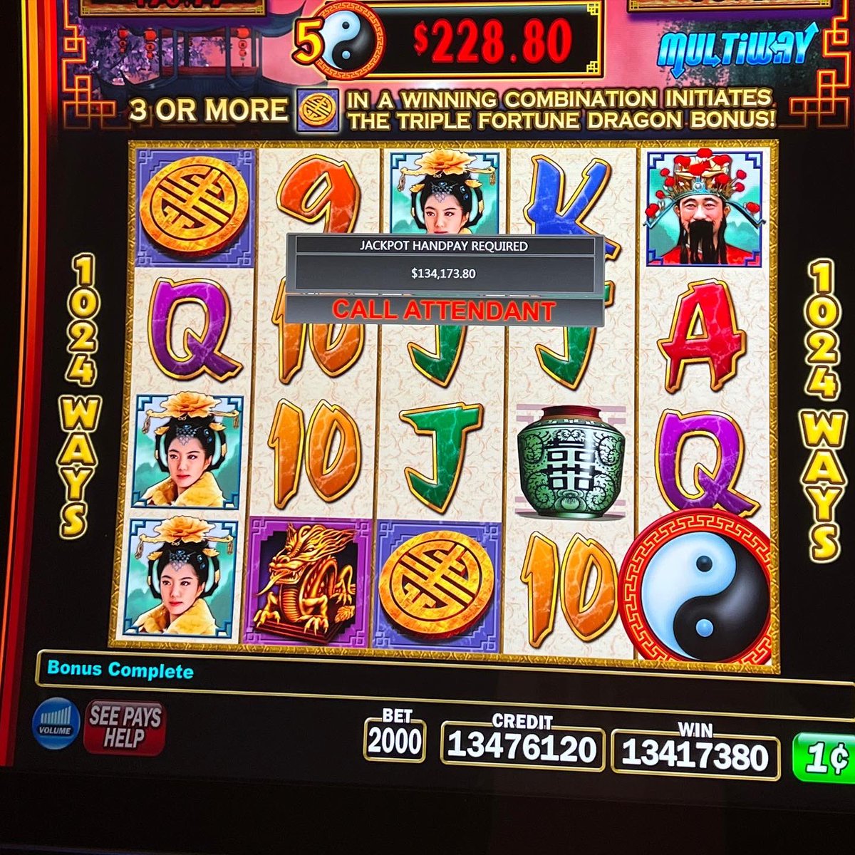 Triple Fortune Dragon $134,173.80 JACKPOT! Now that’s a big win!! &#127920;&#128293;