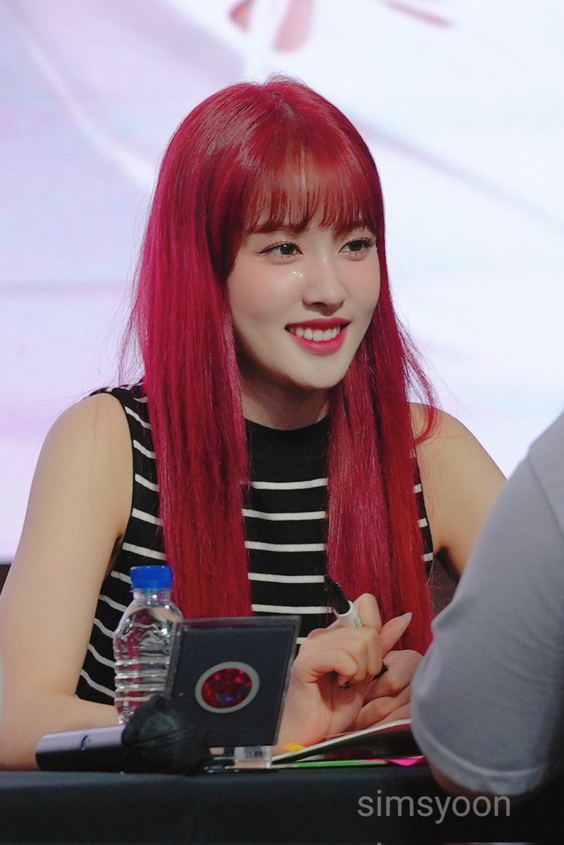 simsyoon's tweet photo. 20220723 메이크스타 윤

네 미소만 보면 세상이 환해져 ❣ https://t.co/csfBR8SszQ